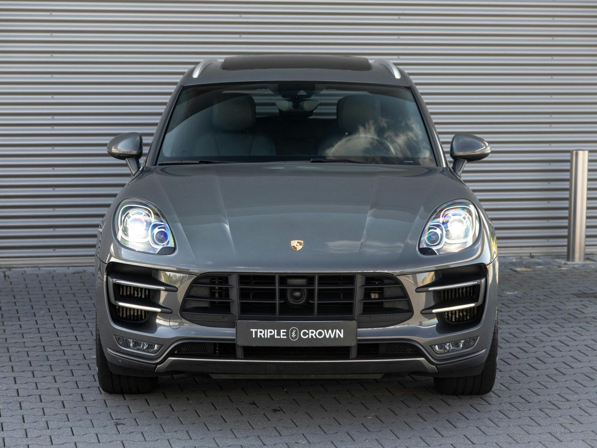 Porsche Macan 3.6 Turbo | Luchtvering | Pano | Burmester |